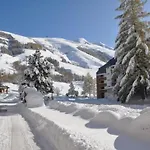 In Near Lift Les Deux Alpes