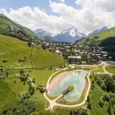 Шале In Near Lift Ле дез Альп